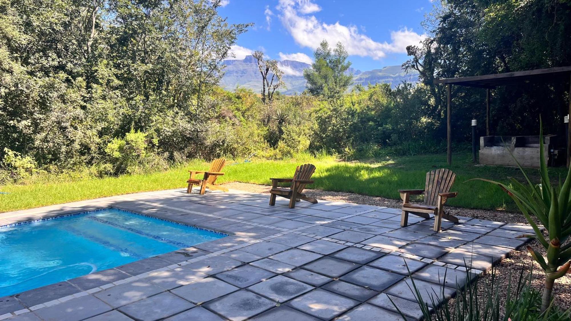 Drakensberg Inkosana Lodge Champagne Valley Extérieur photo